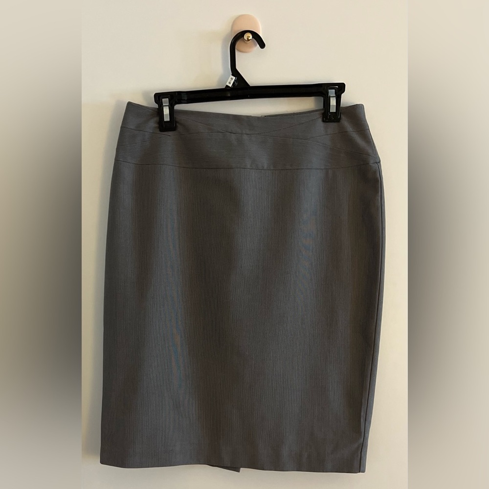 Worthington color, gray size 6